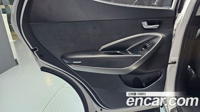 Hyundai Santafe 2015 — photo 15
