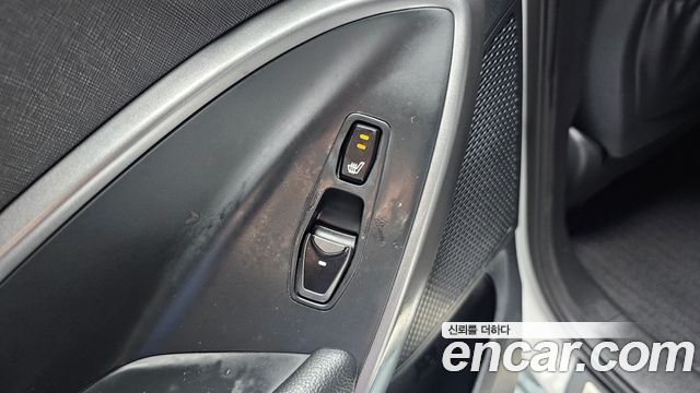 Hyundai Santafe 2015 — photo 28