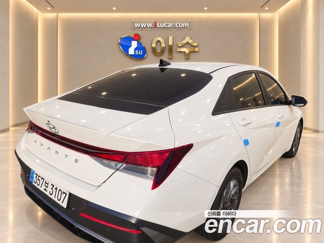 Hyundai AVANTE 2026 — photo 4