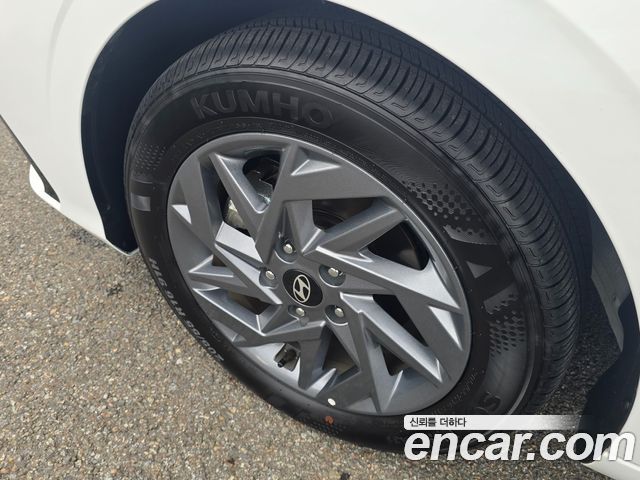 Hyundai AVANTE 2026 — photo 7