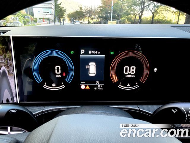 Hyundai Santafe 2025 — photo 15