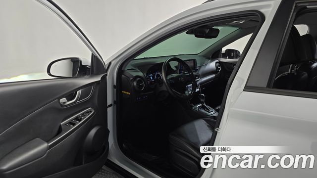 Hyundai Kona 2020 — photo 13