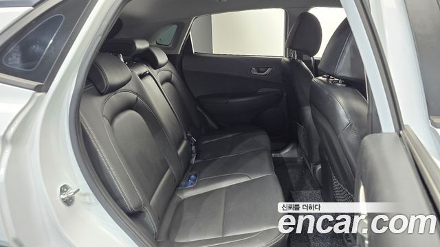 Hyundai Kona 2020 — photo 17