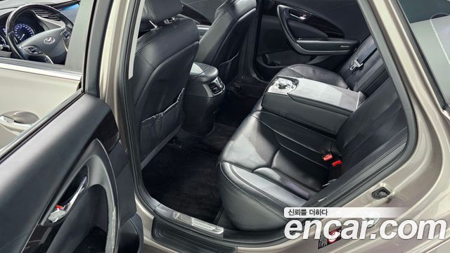 Hyundai Grandeur 2011 — photo 11