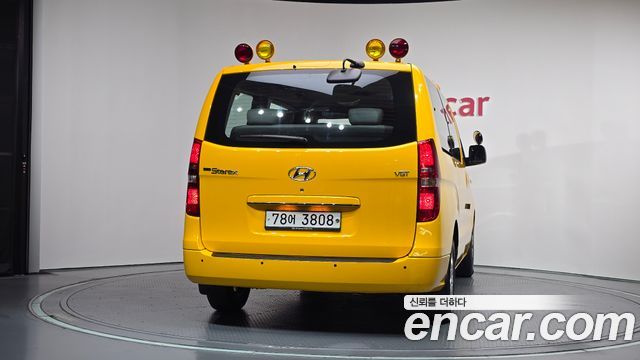 Hyundai Starex 2014 — photo 4