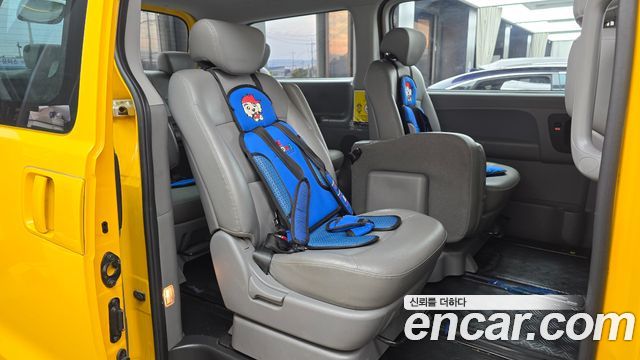 Hyundai Starex 2014 — photo 12