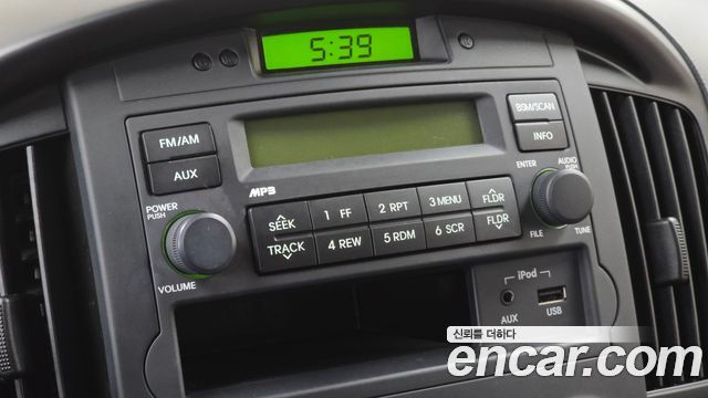 Hyundai Starex 2014 — photo 15