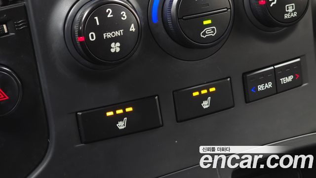 Hyundai Starex 2014 — photo 16