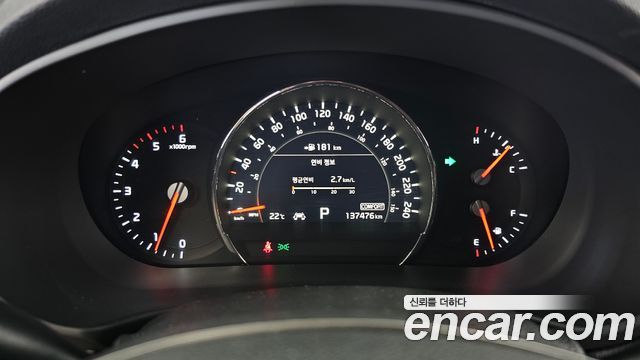 Kia Sorento 2018 — photo 11