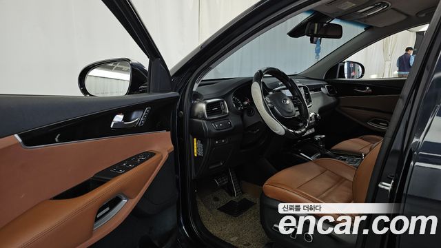 Kia Sorento 2018 — photo 13