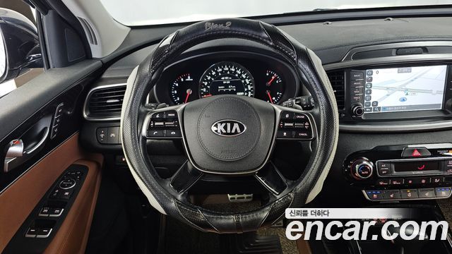 Kia Sorento 2018 — photo 19