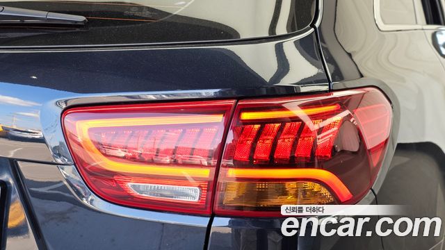 Kia Sorento 2018 — photo 9