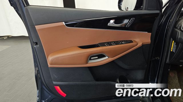 Kia Sorento 2018 — photo 14