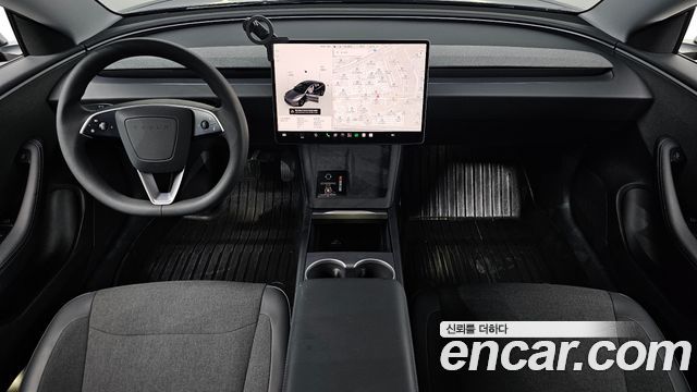 Tesla Model 3 2026 — photo 10