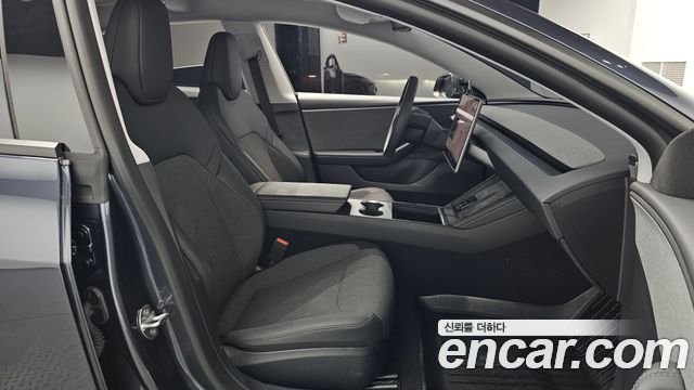 Tesla Model 3 2026 — photo 18