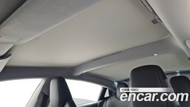 Tesla Model 3 2026 — photo 37