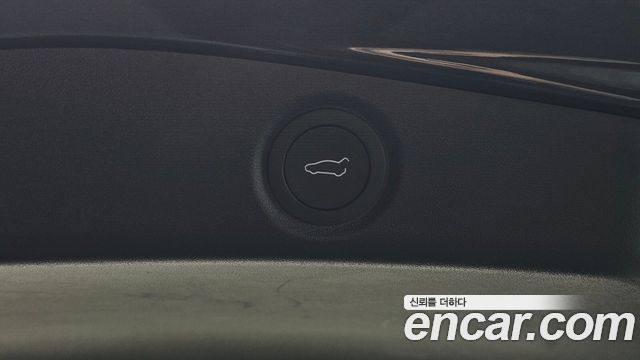 Tesla Model 3 2026 — photo 39