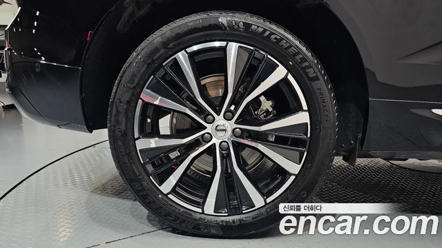 Volvo XC60 2024 — photo 7