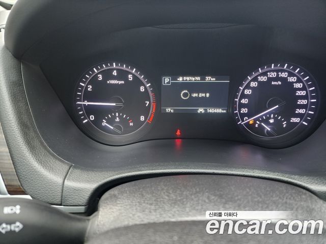 Genesis G80 2017 — photo 8