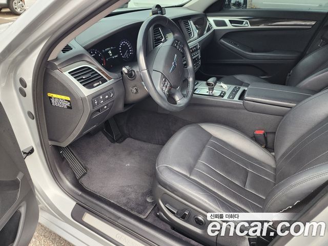 Genesis G80 2017 — photo 10