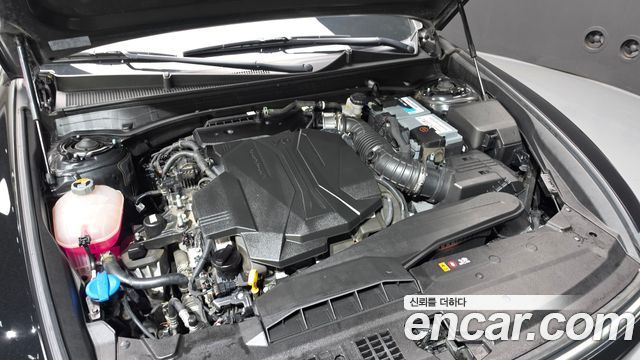Hyundai Grandeur 2023 — photo 6