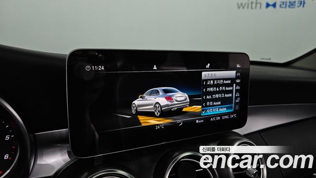 Mercedes-Benz C-Class 2019 — photo 22