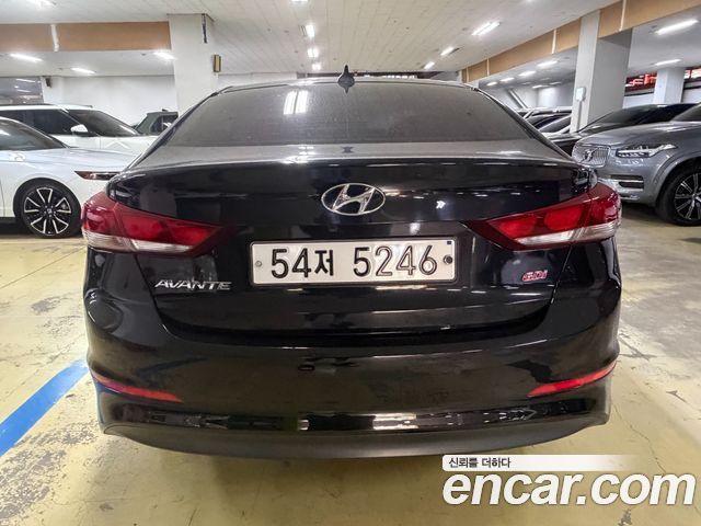 Hyundai AVANTE 2017 — photo 4
