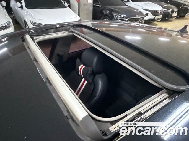 Hyundai AVANTE 2017 — photo 6