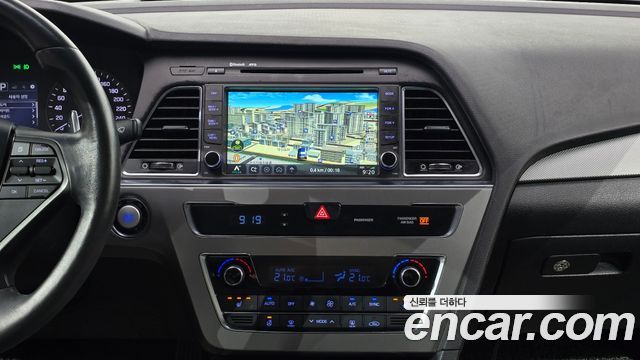 Hyundai Sonata 2016 — photo 24