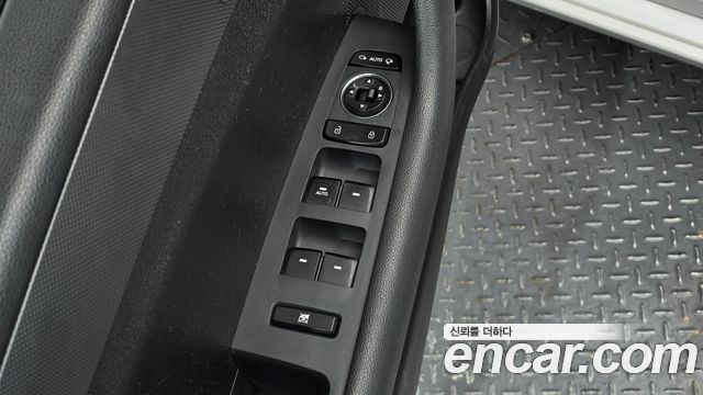 Hyundai Sonata 2016 — photo 26