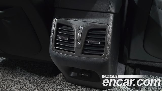 Hyundai Sonata 2016 — photo 29