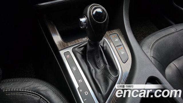 Kia K5 2013 — photo 12