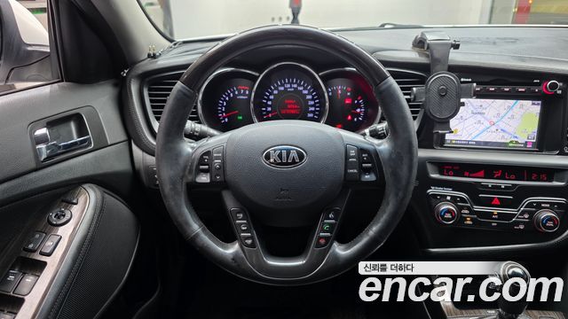Kia K5 2013 — photo 22