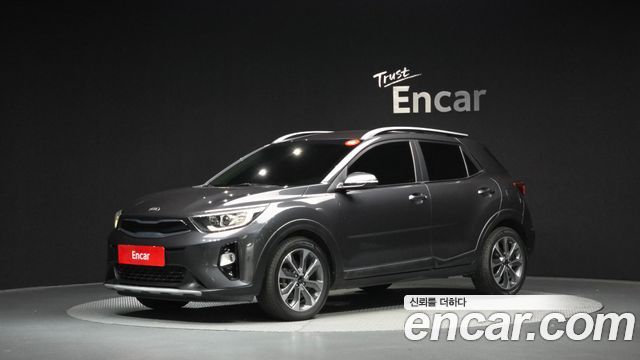 Kia Stonic 2020 — photo 1
