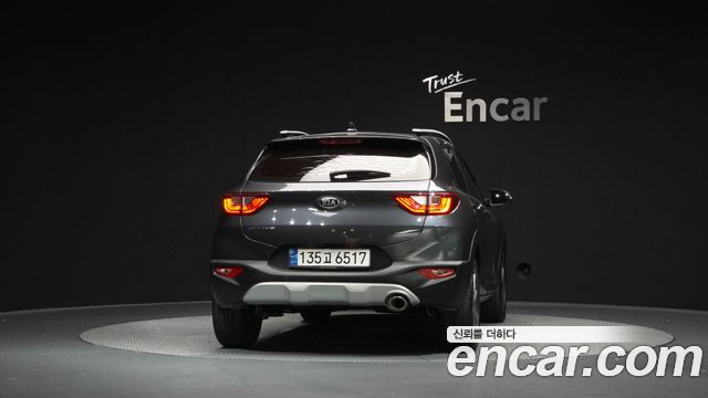 Kia Stonic 2020 — photo 4