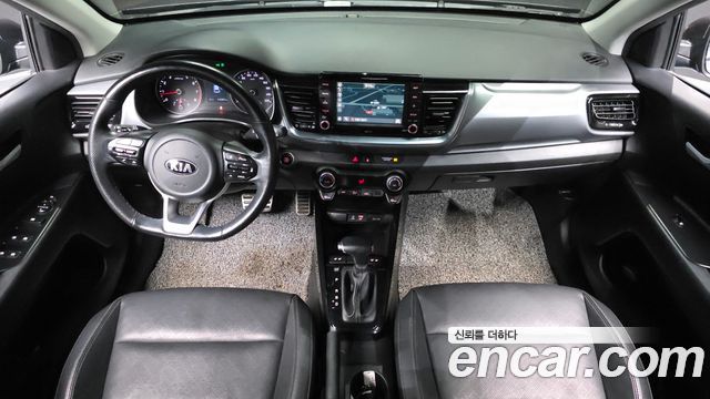 Kia Stonic 2020 — photo 10