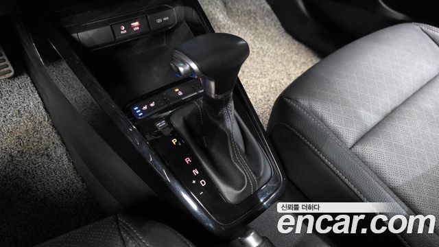 Kia Stonic 2020 — photo 12