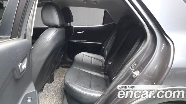 Kia Stonic 2020 — photo 17