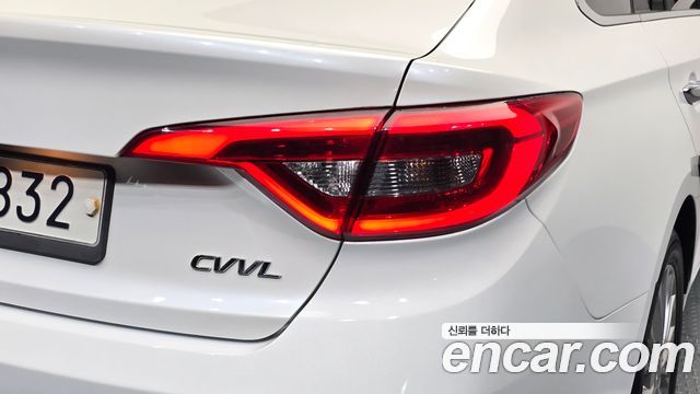 Hyundai Sonata 2015 — photo 9