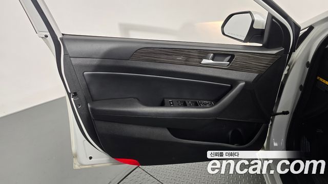 Hyundai Sonata 2015 — photo 14