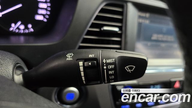 Hyundai Sonata 2015 — photo 31