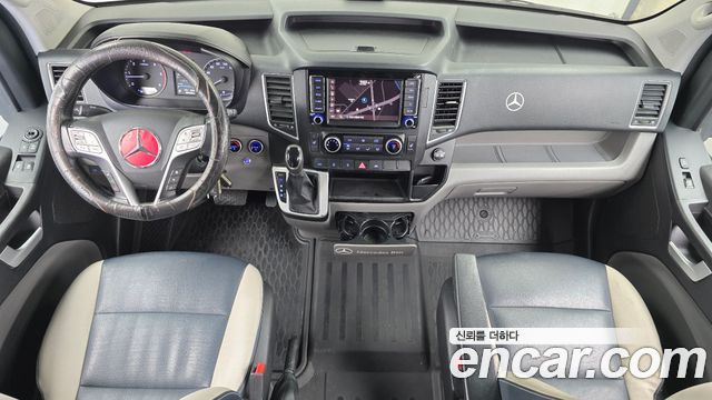 Hyundai Solati 2023 — photo 10