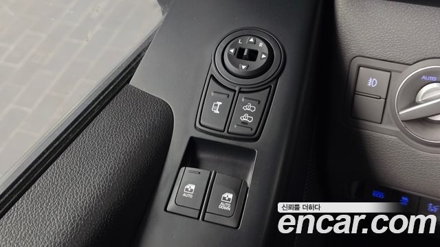 Hyundai Solati 2023 — photo 23