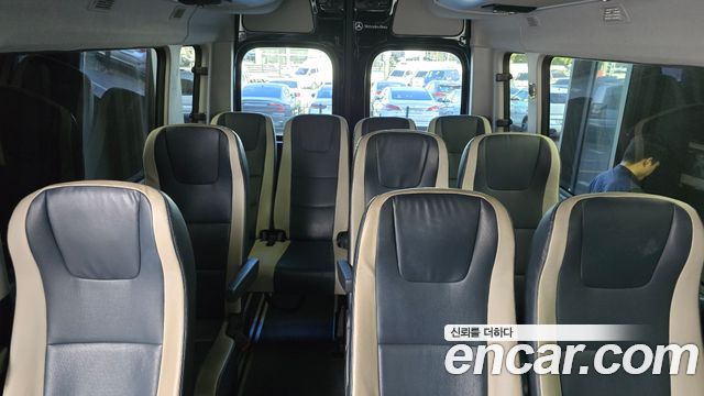 Hyundai Solati 2023 — photo 24