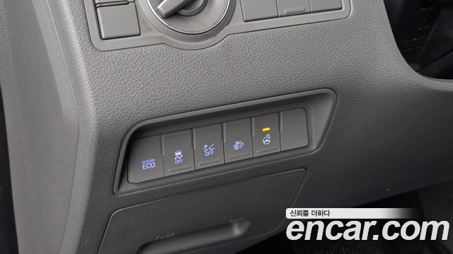 Hyundai Solati 2023 — photo 27
