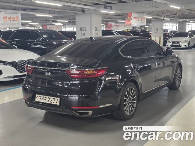 Kia K7 2018 — photo 5