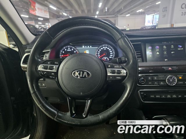 Kia K7 2018 — photo 7