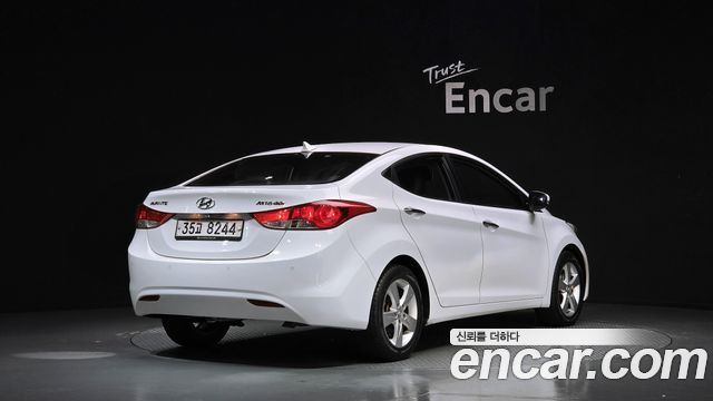 Hyundai AVANTE 2011 — photo 2