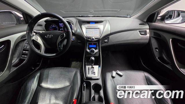 Hyundai AVANTE 2011 — photo 7