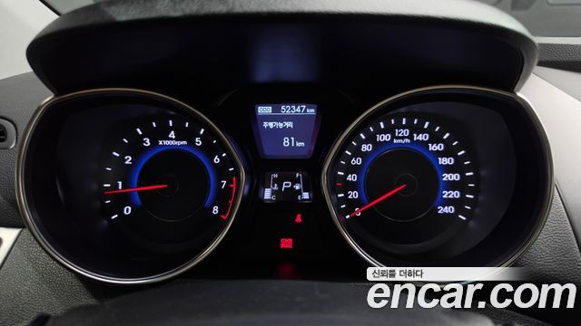 Hyundai AVANTE 2011 — photo 8